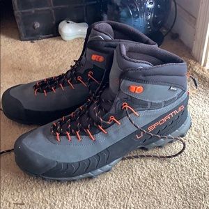 La Sportiva men’s hiking boots
